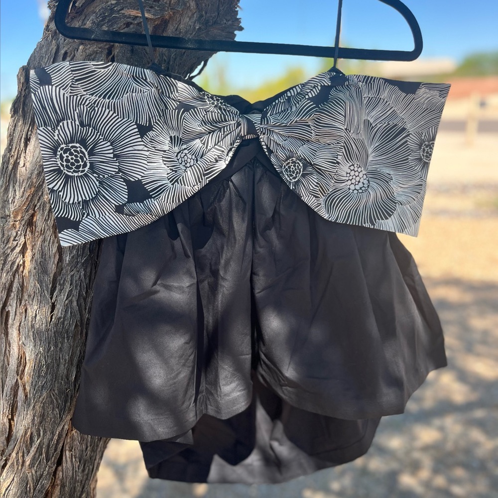 NWT Express Strapless Bow Tank, L